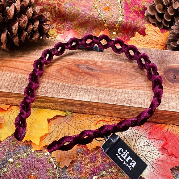 4 for $30 BLACK FRIDAY SALE! velvet headband Cara - Picture 1 of 3